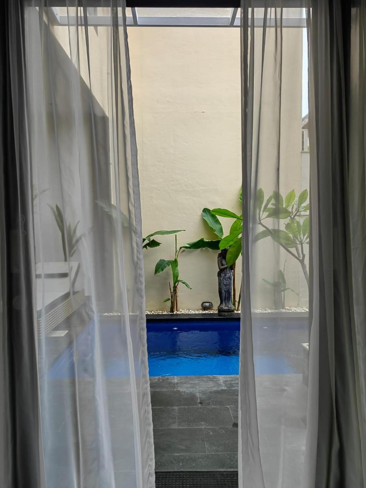 Bali, Kuta, De Kubu Villa No1 Legian Buitenkant foto