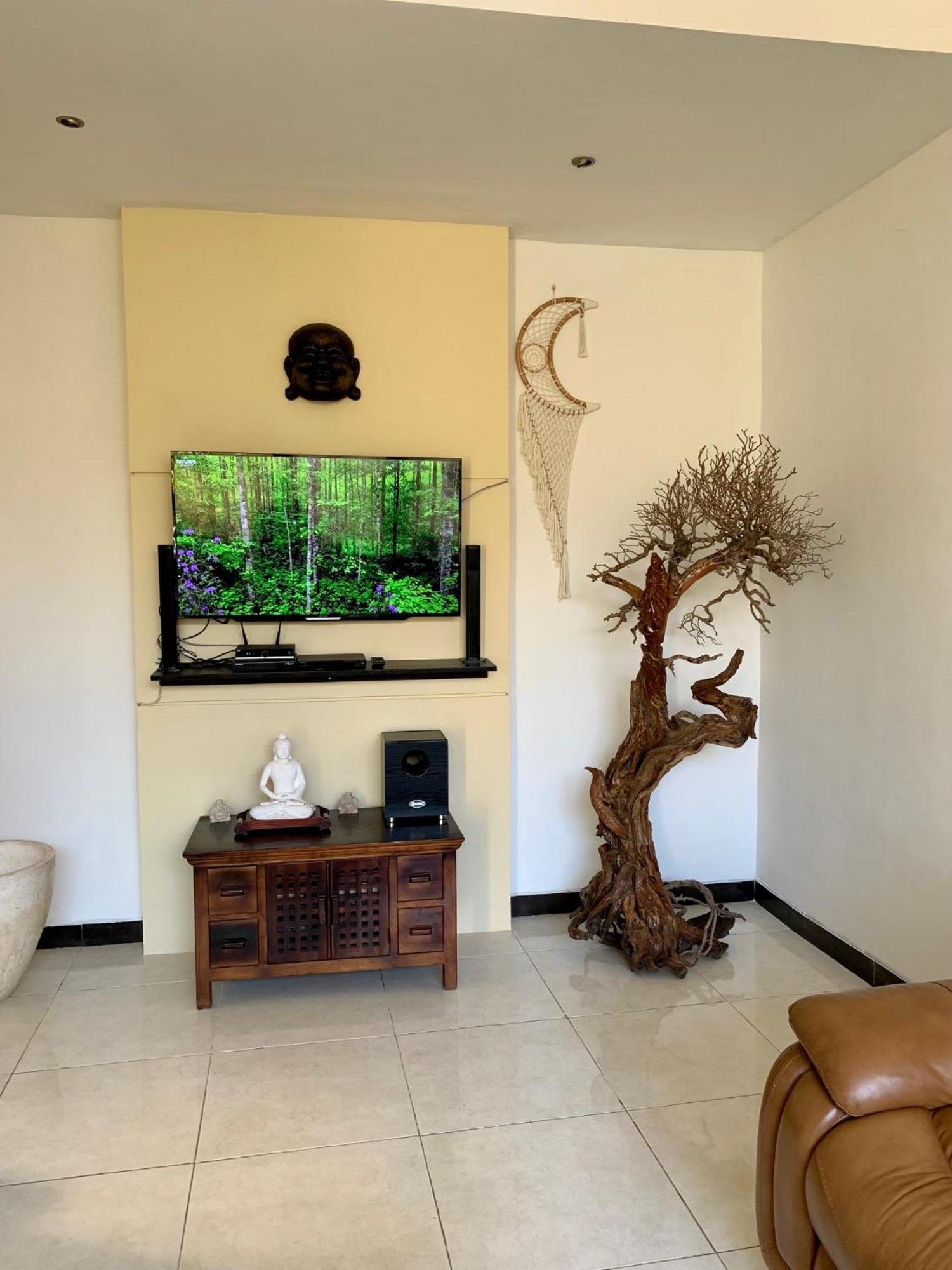 Bali, Kuta, De Kubu Villa No1 Legian Buitenkant foto